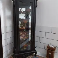 بوفه به همراه ظروف