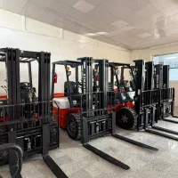 فروش انواع لیفتراک در ابعاد و تناژ مختلف|ماشینآلات صنعتی|رشت, پسیخان|دیوار