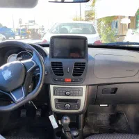 کوییک s سفید، خشک، مانیتور کارخانه، بیمه بدنه