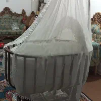 گهواره بچه تمیز و نو