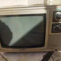 تلویزیون قدیمی شارپ