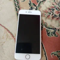 گوشی ایفون۸