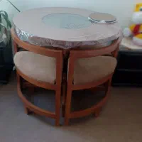 میزغذاخوری ۴نفری کم جا