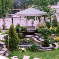 خدمات باغبانی کوددهی گلکاری هرسکاری باغچه کاری|خدمات باغبانی و درختکاری|شهریار, شهرک وائین|دیوار