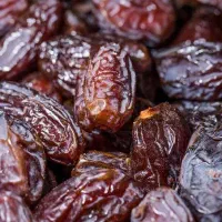 خرما درجه یک شکر و کبکاب و گنتار