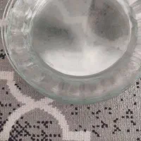 بشقاب شیشه ای لب انگشتی ۳۰۰هزار تومن|ظروف سرو و پذیرایی|خرم‌آباد, |دیوار