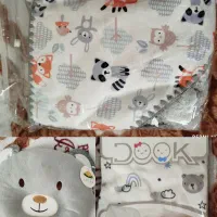 متکای شیر دهی پتو کلاه دار و قنداق چسبی