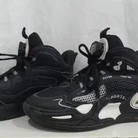 کفش پسرونه در حد نو سایز ۳۴