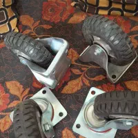 چهار چرخ اک اک