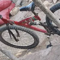 26 کمکی تایر عقب یکم تاب داره|دوچرخه، اسکیت، اسکوتر|سیرجان, |دیوار