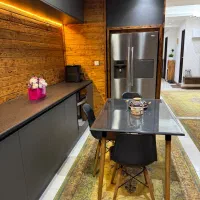 فروش ویژه میز ناهارخوری فایبر گلاس با پایه ی چوبی|میز و صندلی غذاخوری|ساری, |دیوار