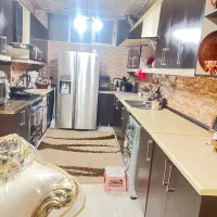 خانه ویلای طبقه دوم سه خواب راه جدا دو تا پارکینگ