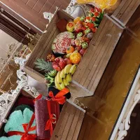 حکاکی هندوانه کدو میوه آرایی یلدا عروس کیک یلدایی|خدمات پذیرایی، مراسم|کرج, بنیاد|دیوار