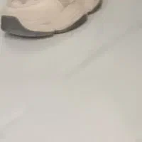 کتونی اصل زنانه