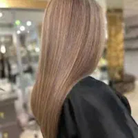 مدل برای رنگ کردن مو