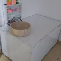 پدیکور به همراه میز