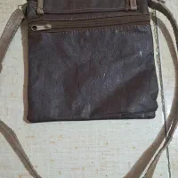 دو عدد کیف سالم و تمیز چرم و مارک، در حد نو|کیف، کفش، کمربند|اصفهان, امیرعرب|دیوار