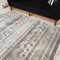 فرش ، کاملا نو رول شده داخل پلاستیک