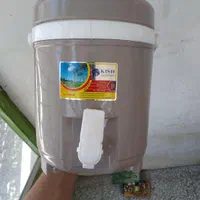 فلاسک آب 4 لیتری نو