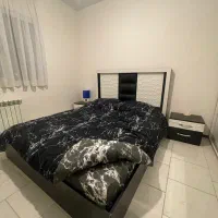 تخت‌خواب (دونفره)همراه با کنسول و میز آرایش