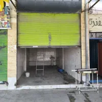 یک-بابا-مغازه-در-بلوار-رهبری-جنب-نونوایی