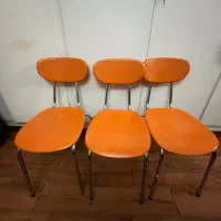 صندلی آنتیک، صندلی نیلپر، صندلی فلزی، میز نیمدایره