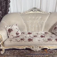 مبل (رایگان برای کسی که احتیاج داره)