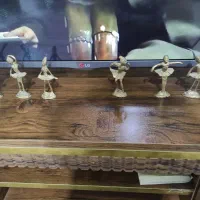 برنجی|مجسمه، تندیس، ماکت|رباط‌کریم, نصیرشهر|دیوار