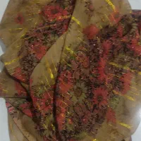 پارچه|لباس|شیراز, گل سرخ|دیوار