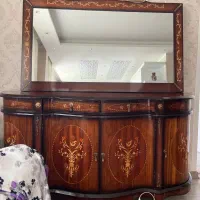 آینه و کنسول