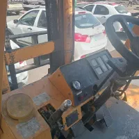 لیفتراک 5 تن کوماتسو
