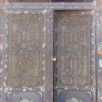 نقاشی درب و پنجره