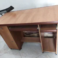 میز کامپیوتر