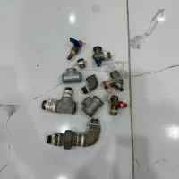 چند تیکه اتصالات لوله