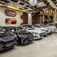 همکار برای نمایشگاه ماشین