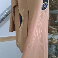 مانتو مجلسی شیک سایز ۴۰ تا ۴۴ و کاپشن بچگانخ