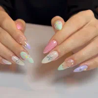 خدمات کاشت وترمیم ناخنبا بهترین متریال