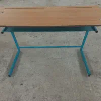 میز و صندلی مدرسه