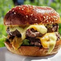 همکار ماهر فست فود