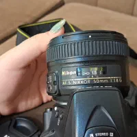 دوربین نیکون ۵۶۰۰ با لنز فیکس ۵۰