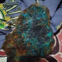 سنگ زینتی وقیمتی