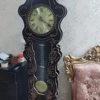 یک عدد ساعت ایستاده با موتور فرانسه و چوب راش