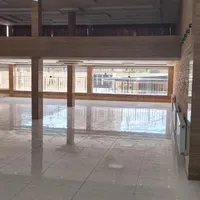 اجاره مغازه ۳۰۰متری.بر خیابان جی|اجارهٔ مغازه و غرفه|اصفهان, شهید رجایی|دیوار