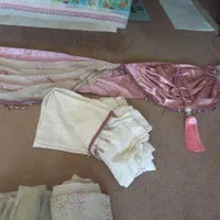 یک عددپرده سلطنتی پارچه ترک دوخت امارات|پرده، رانر، رومیزی|صدرا-فارس, فاز ۱|دیوار