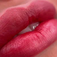 آف 50درصدی  ویژه میکروبلیدینگ ابرو و شیدینگ لب