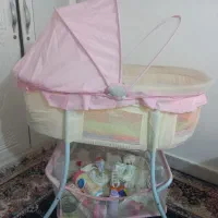 گهوار ه نوزاد|تخت و صندلی بچه|قشم, |دیوار