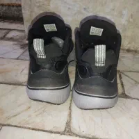 کتونی اورجینال|کیف، کفش، کمربند|قم, نیروگاه|دیوار