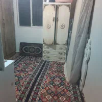 خانه اجاره ای دربیست متری مقداد طبقه چهارم