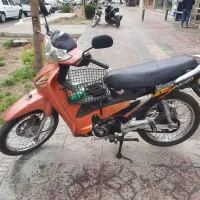 بی کلاچ پیشرو ۱۳۵