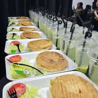 پذیرایی از ایونت ها ، مهمونی های خصوصی و جشنواره